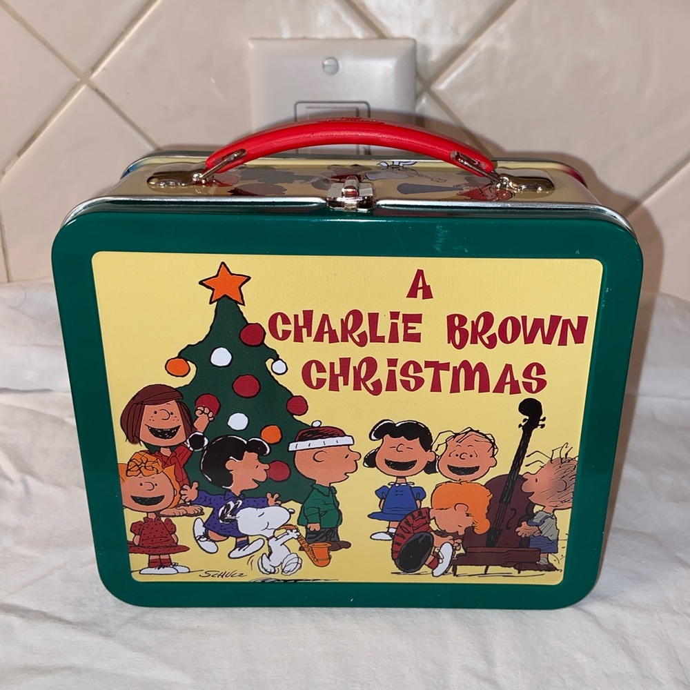 Hallmark Peanuts A Charlie Brown Christmas School Days mini Lunchbox